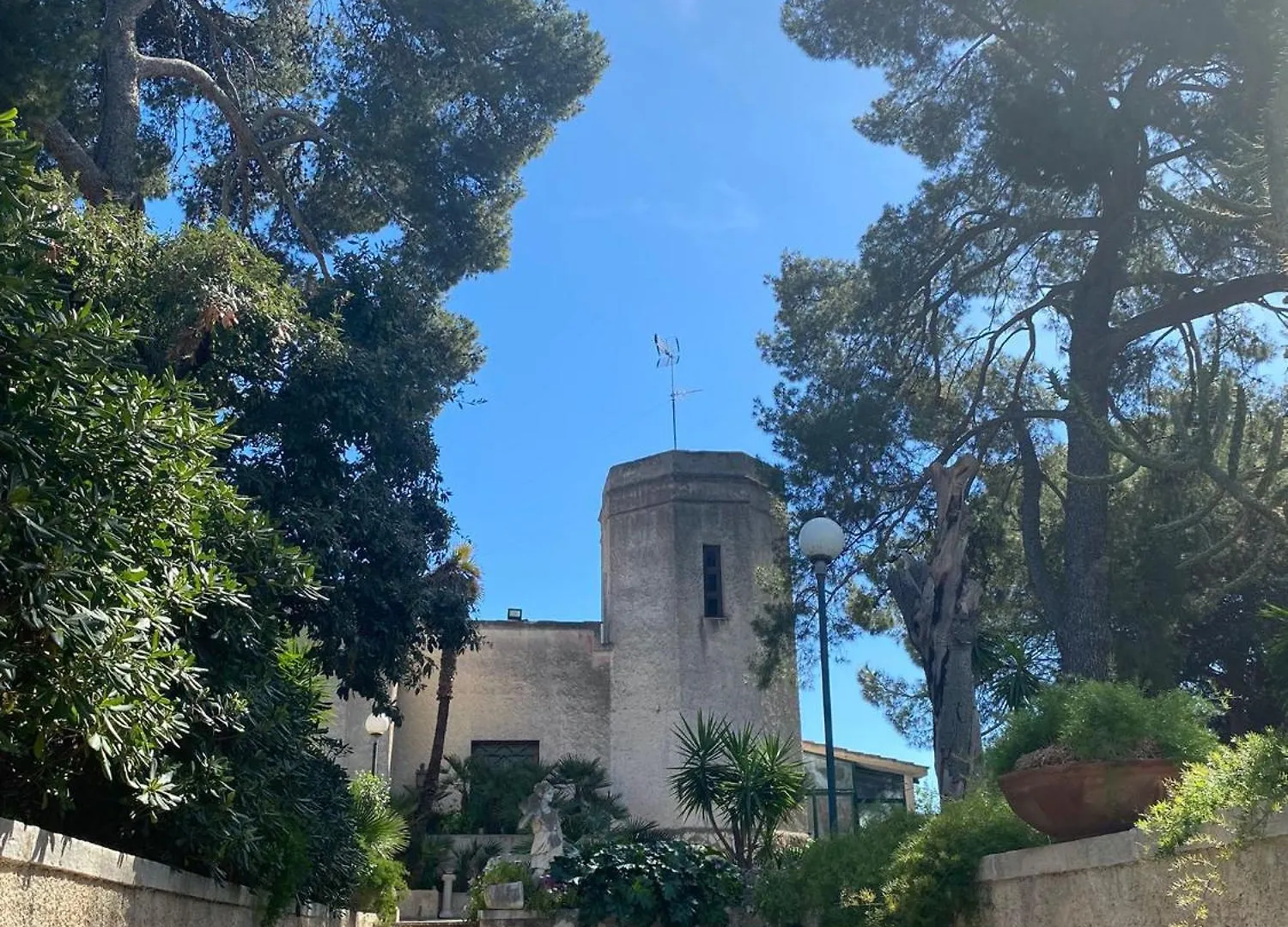 Torre Del Sole Villa Bari Italy